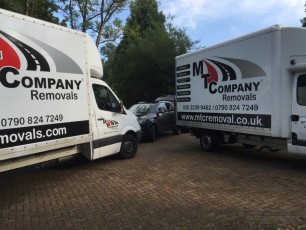 removal companies east london